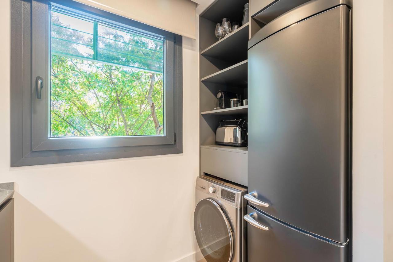 Apartsnoubcn Equador Les Corts บาร์เซโลนา ภายนอก รูปภาพ