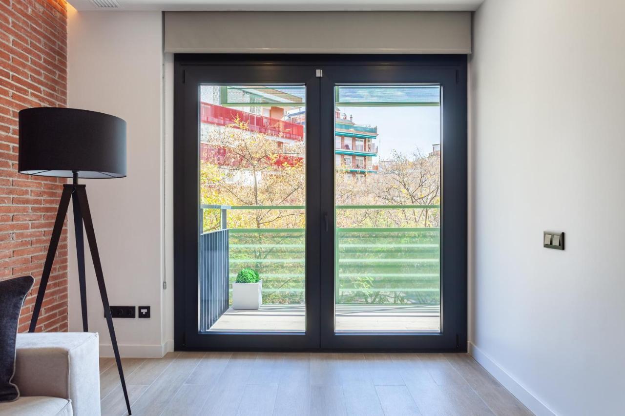 Apartsnoubcn Equador Les Corts บาร์เซโลนา ภายนอก รูปภาพ