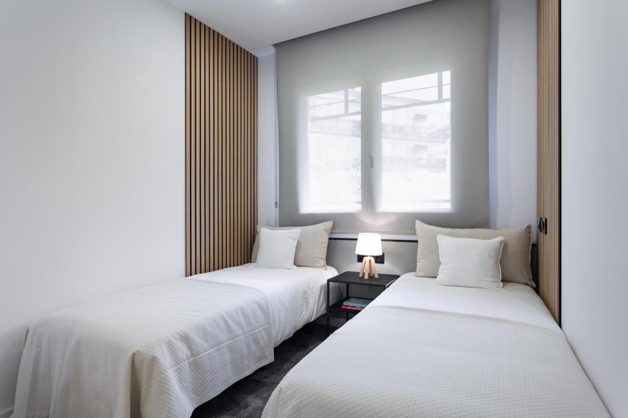 Apartsnoubcn Equador Les Corts บาร์เซโลนา ภายนอก รูปภาพ